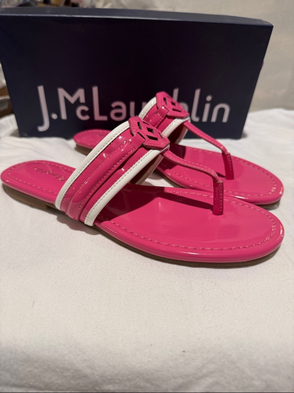 NIB J McLaughlin flat sandals. - Picture 2 of 4
